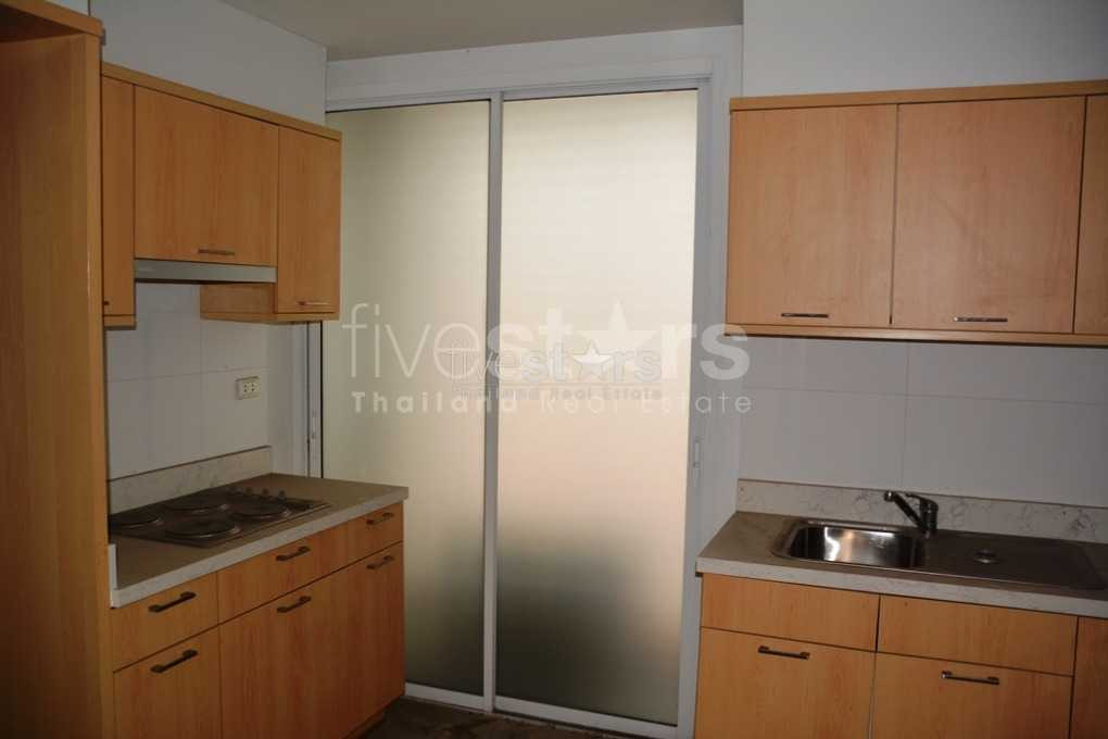 Appartement 4 chambres au coeur de Phromphong, photo 4