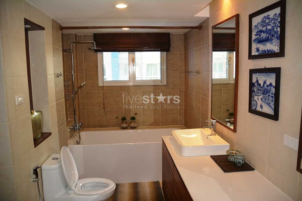 Appartement spacieux de 4 chambres à Ekamai, photo 8