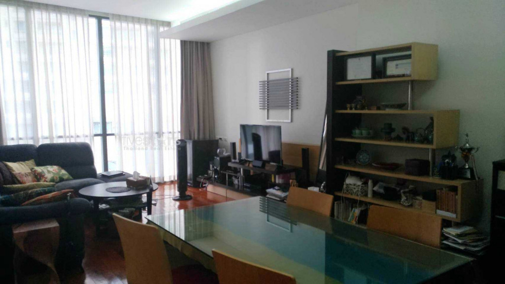 Appartement spacieux de 2 chambres à Asoke