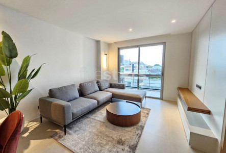 Newly Modern 1-bedroom  for rent in Ekkamai