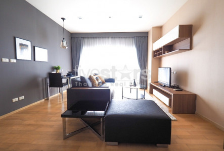1-bedroom condo for rent close to Ekamai BTS Station