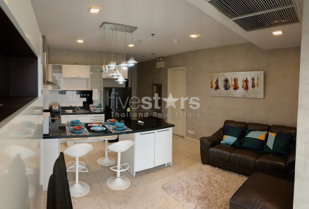 Nusasiri Grand 2 bedrooms condo for rent in Bangkok BTS Ekamai