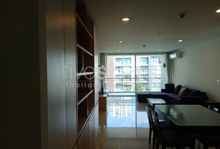Greenery Place 3 bedrooms apartment for rent near BTS Ekamai