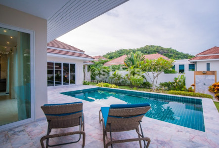 3 bedroom villa for sale in Hua Hin Beach, Hua Hin