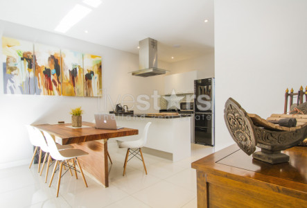 Property HUSM27884