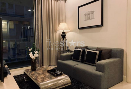 Luxury 2-bedroom condo for rent on Langsuan   
