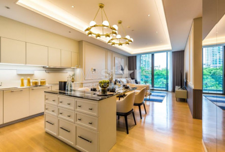 2-bedroom deluxe & low-rise condo for rent on Langsuan  