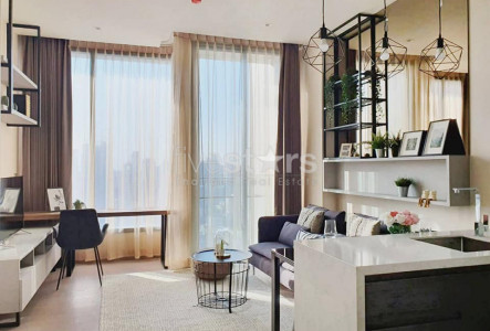 Luxury modern condo 1 bedroom for rent in Asoke area