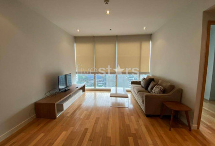 2-bedroom modern condo for sale close BTS Asoke