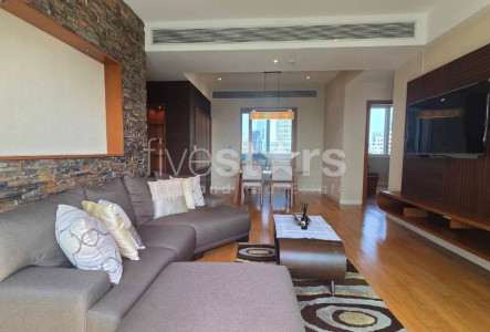 3 bedrooms condo close to BTS Asoke