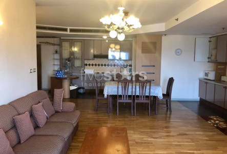 Large 2 bedrooms condo for rent close to BTS Asoke