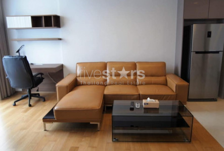 2 bedroom condo for rent on Nana to Asoke
