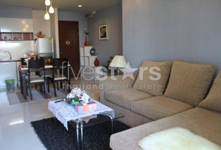 2-bedroom condo for rent on Nana to Phetchaburi  	