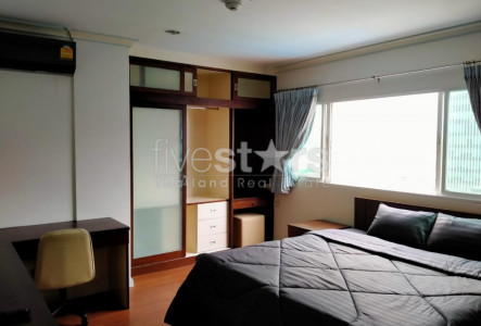 2 bedroom condo for sale close to Sukhumvit MRT Station