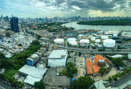 2-bedroom condo for sale on Sathorn- Naradhiwas