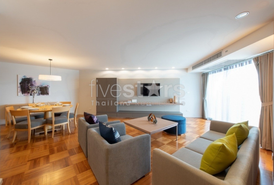 2-bedroom apartment for rent on Narathiwas-Sathorn