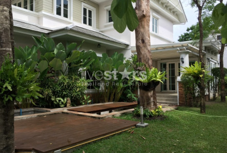 House 3 bedroom nice garden & pet friendly for rent Onnut Sukhumvit