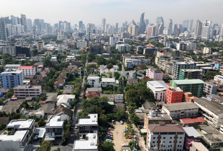3-bedroom high floor condo for sale in Bangkok