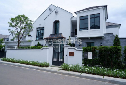 High-end Modern house 5-bedroom for sale on Rama 9 - New Krungthepkretha