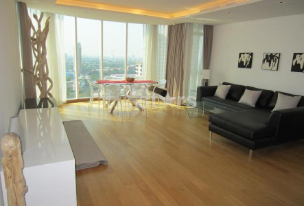 2 bedroom spacious for rent on Phahonyothin