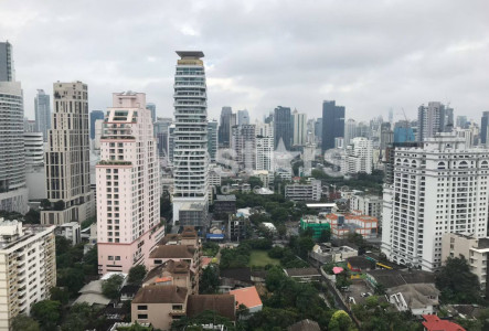 2-bedroom condo for rent on Phrom Phong