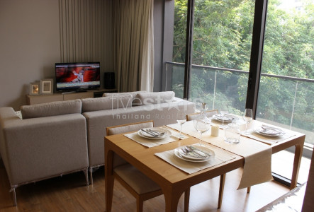 2-bedroom apartment for rent close Asoke BTS station