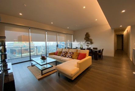 3-bedroom condo for rent on Thonglor