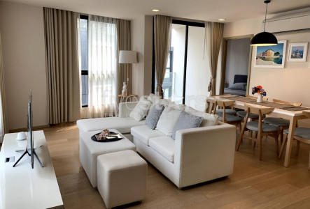 3-bedroom Luxury & Low Rise condo for rent on Thong Lor 