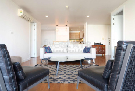 2-bedroom pet friendly condo for rent on Phrom Phong 