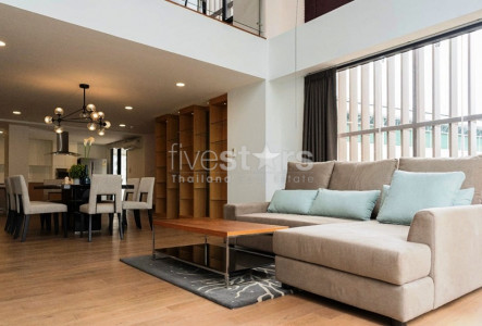 RQ Residence Duplex 3 bedrooms apartment for rent in Sukhumvit BTS Phromphong