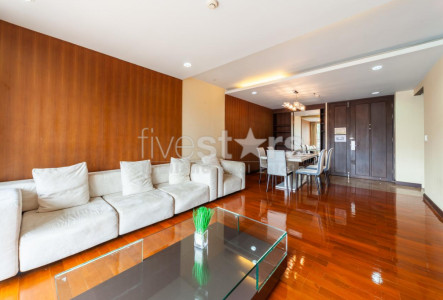 Double Tree Residence 2 bedrooms apartment for rent in Thonglor