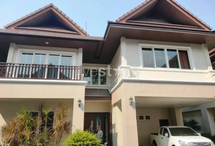 House with private pool 4 bedrooms for rent in Sukhumvit  BTS Thonglor 