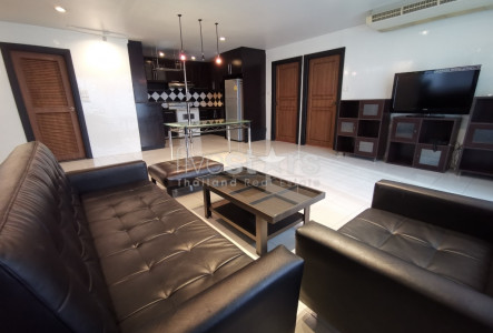 2 bedroom specious condo for rent on Phrom Phong