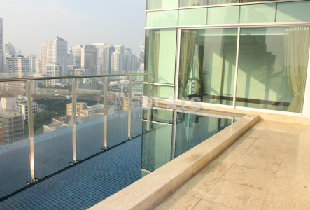 3 bedroom condo private pool for rent on Phrom Phong