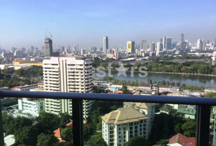 2 bedroom condo for rent on Asoke