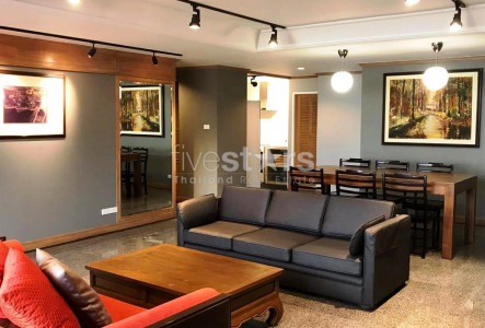 2 bedroom spacious condo for rent on Thong Lo