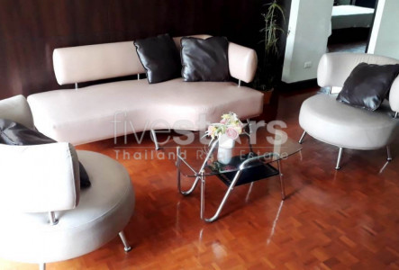3 bedroom apartment for rent on Thong Lo