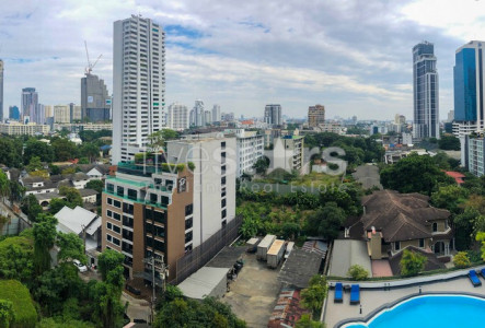 3-bedroom condo for sale in Thonglor area