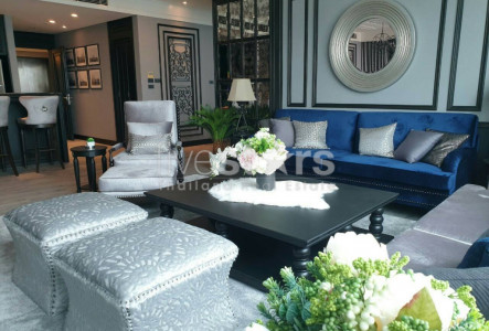 The Park Chidlom 3 bedrooms condo for rent in Bangkok BTS Chidlom