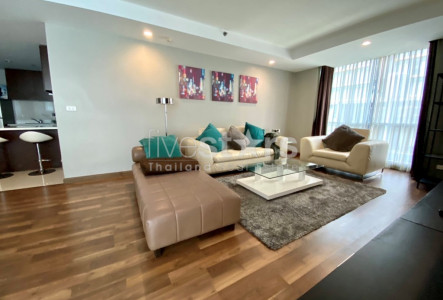 2 bedroom spacious condo for rent close to Ratchadamri BTS station
