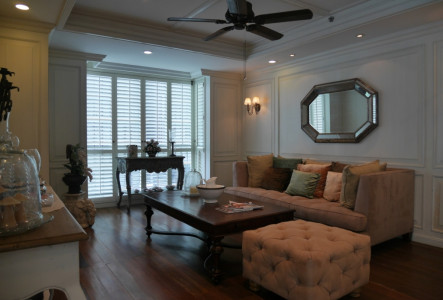 desirable 2 bed outstanding design close to BTS skytrain