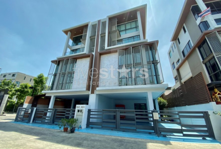 4.5-storey home office for rent on Rama 3