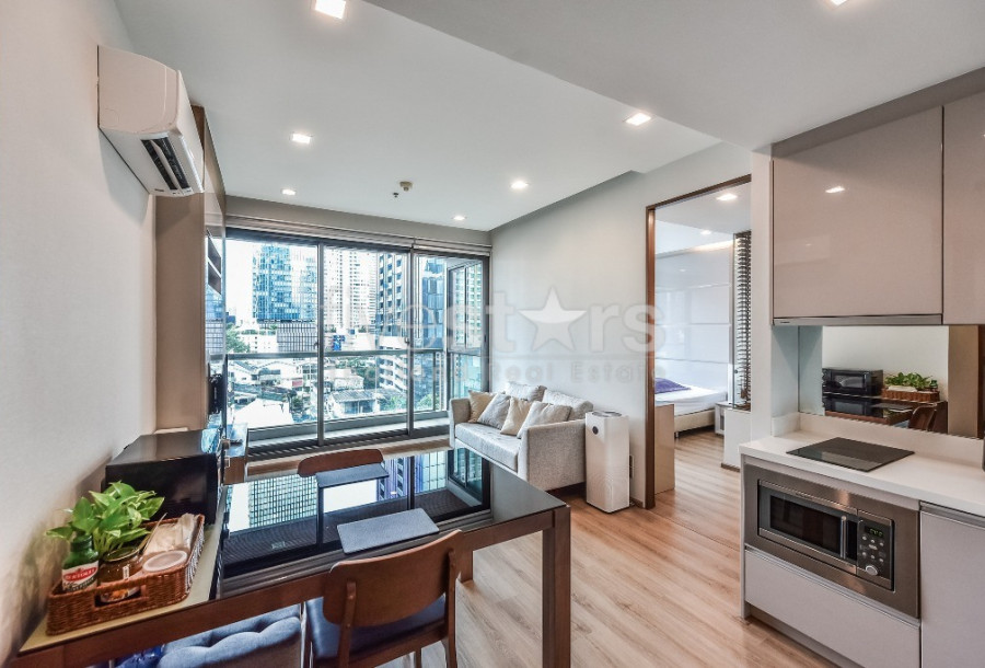 2-bedroom newly renovated condo for sale on Sathorn