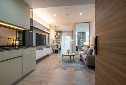 1-bedroom condo for rent on Charoen Krung Road, Bang Rak    