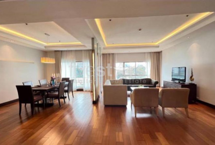 4-Bedroom for rent on Lumphini