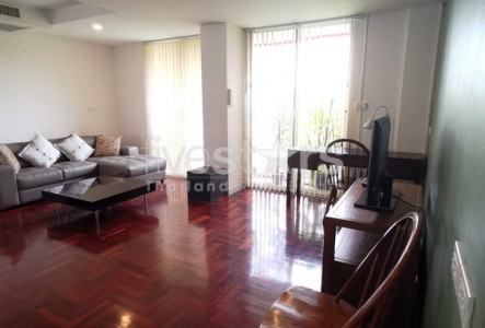 Spacious 2 bedroom condo for rent in Wireless Road close to MRT Lumpini