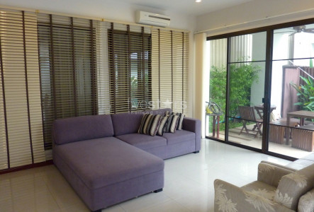 Modern house with private pool in Phromphong