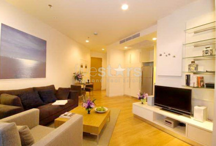 In Bangkok, Nice 1 bedroom condo with Chao Phraya River view