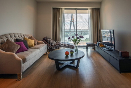 The Pano 2 bedrooms condo for rent on the river side