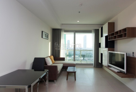 The River 1 bedroom condo for rent on river side